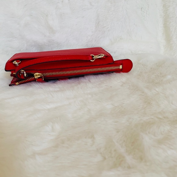 Kate Spade Jackson small Tap crossbody - Picture 2 of 8